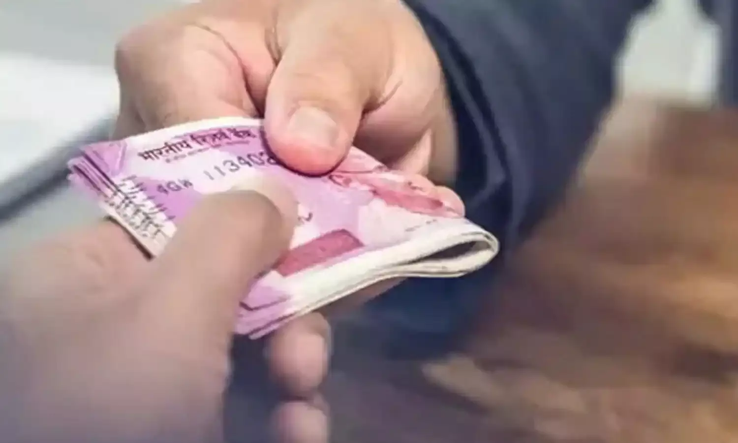 SBI समेत इन बैंकों ने कार और पर्सनल लोन पर बढ़ाई ब्याज दरें