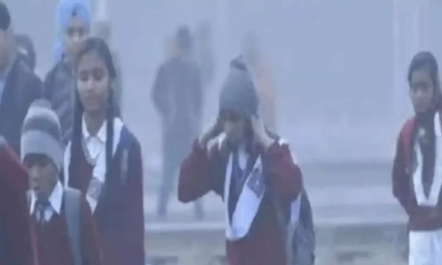 ठंड के चलते पंजाब के स्कूलों में 14 जनवरी तक रहेगी छुट्टी