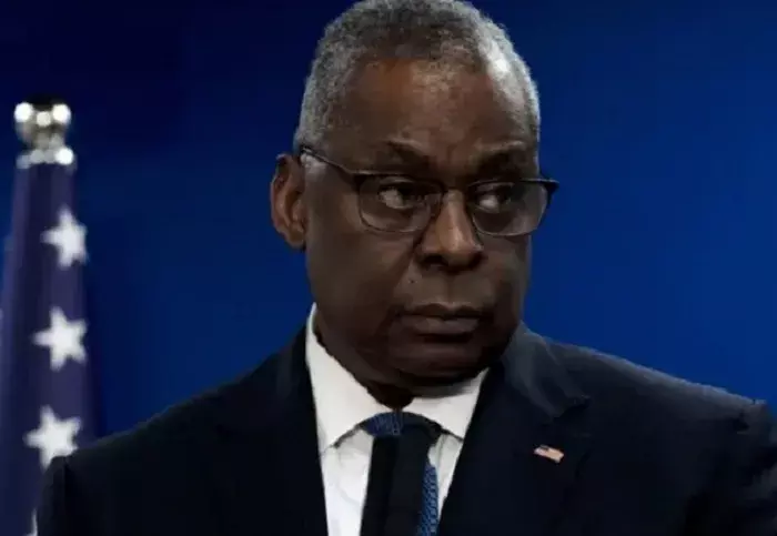 अमेरिकी रक्षामंत्री लॉयड ऑस्टिन अस्पताल में भर्ती, राष्ट्रपति को नहीं दी गई इसकी जानकारी