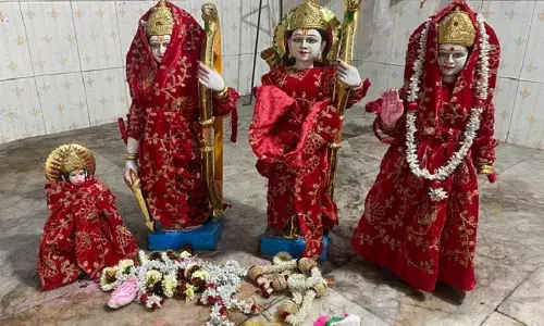 असामाजिक तत्वों ने मंदिर में भगवान की प्रतिमा को किया क्षतिग्रस्त