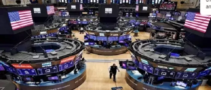 एशियाई बाजारों पर भी दबाव, ग्लोबल मार्केट से कमजोरी के संकेत