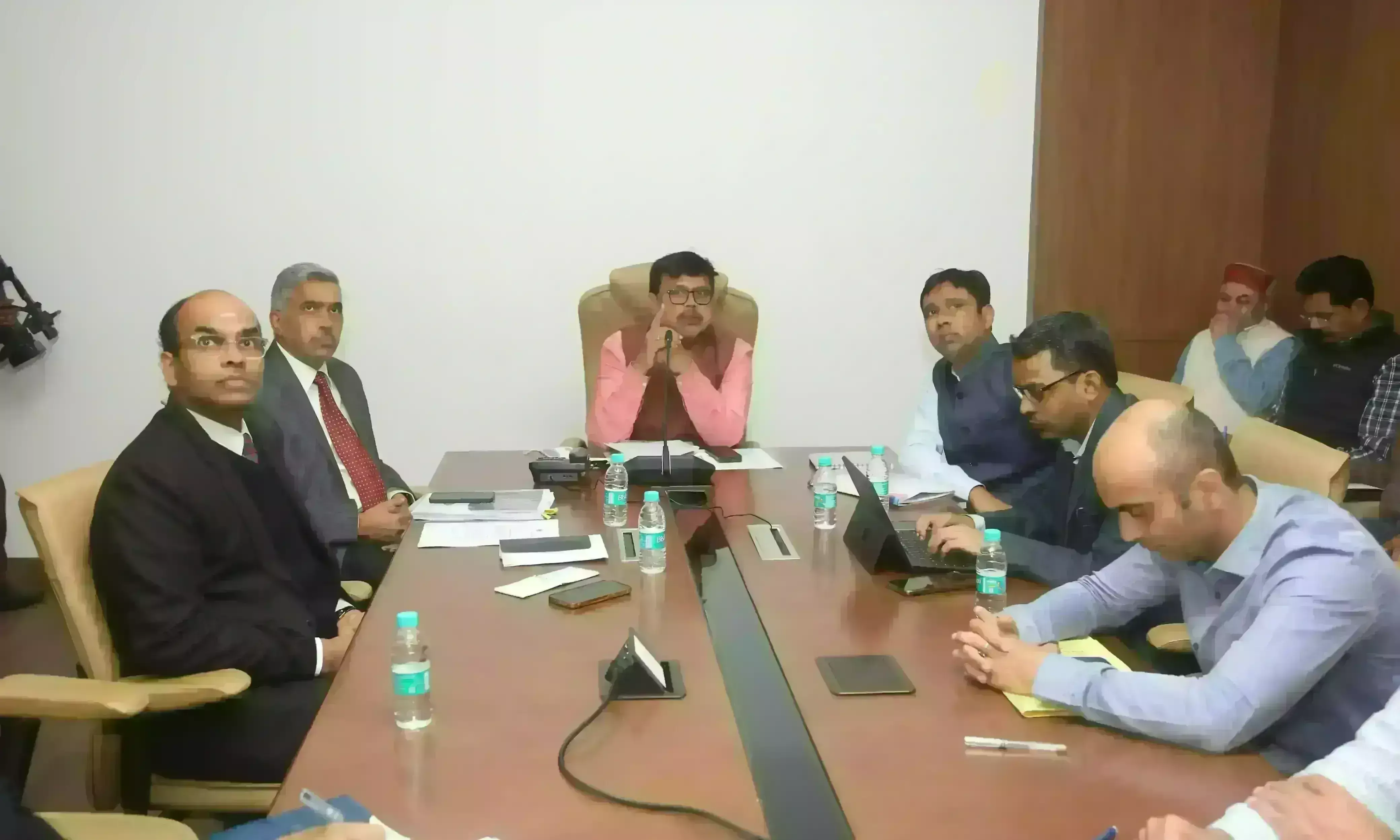 ऊर्जा मंत्री प्रद्युम्न तोमर का निर्देश, बिजली ट्रिपिंग के कारण ढूढ़े और उनका निराकरण करें