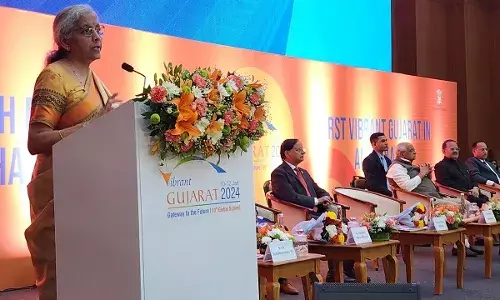 भारत 2027-28 तक बन जाएगा दुनिया की तीसरी सबसे बड़ी अर्थव्यवस्था: वित्त मंत्री