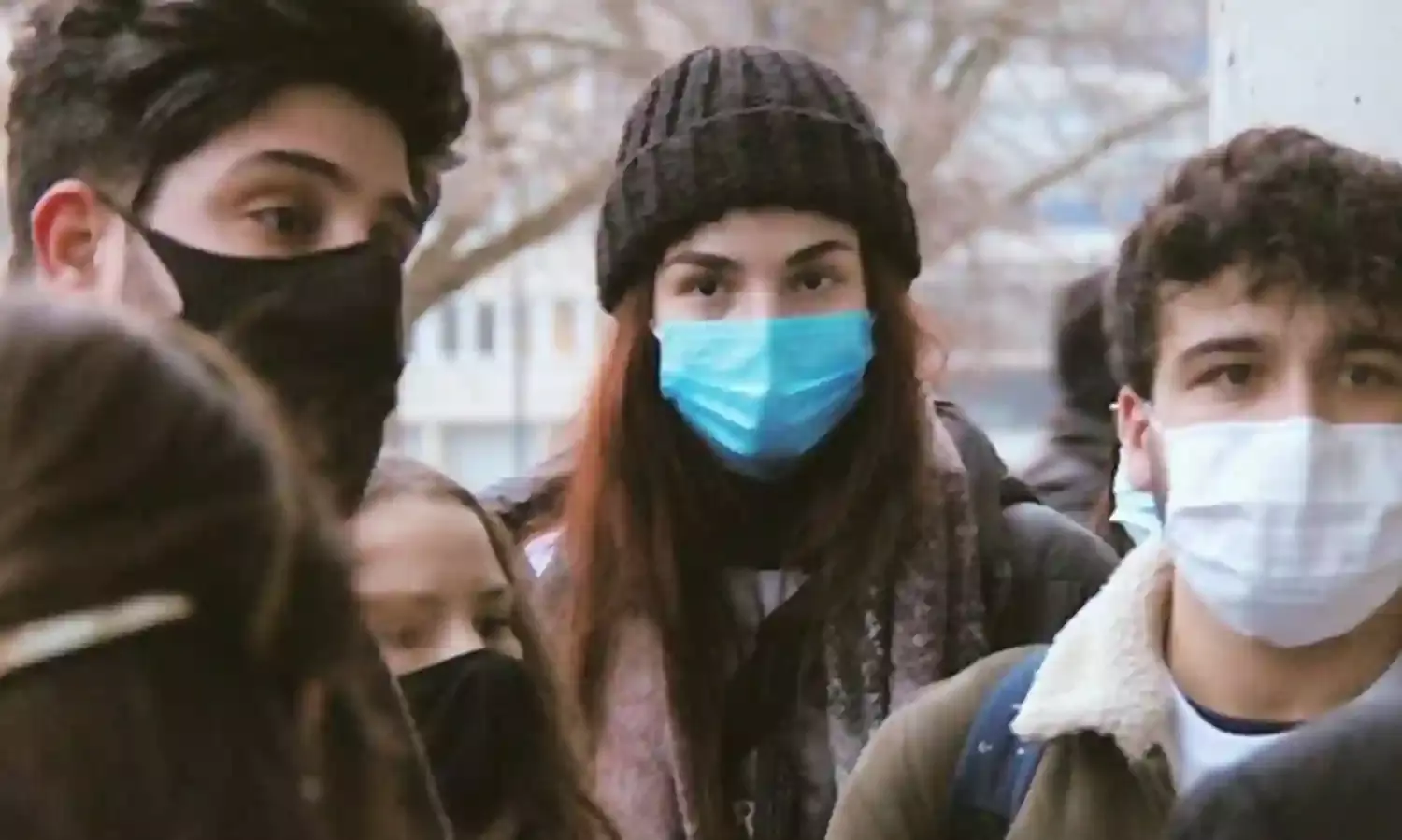 कोविड संक्रमण बढ़ने पर स्पेन के अस्पतालों में मास्क पहनना हुआ अनिवार्य