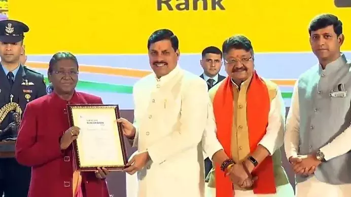 लगातार 7वीं बार इंदौर देश का सबसे स्‍वच्‍छ शहर, मध्यप्रदेश को मिले 6 अवॉर्ड