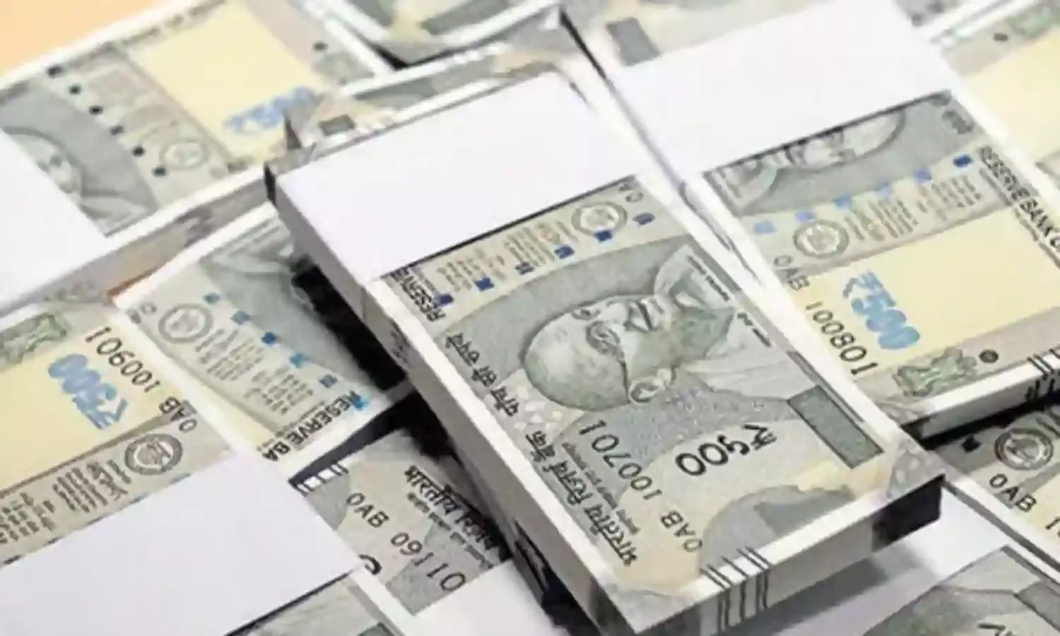 देश का शुद्ध प्रत्यक्ष कर संग्रह 19 फीसदी बढ़कर 14.70 लाख करोड़ रुपये