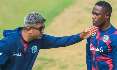 हापोएल जेरूसलम ने इलियास कांटज़ोरिस को अपना मुख्य कोच नियुक्त किया