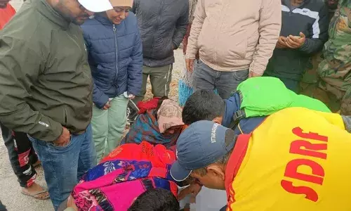 चीला वाहन दुर्घटना में लापता महिला वन अधिकारी का शव बरामद