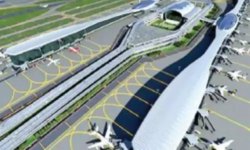नवी मुंबई हवाई अड्डे का परिचालन अगले साल 31 मार्च तक: सिंधिया