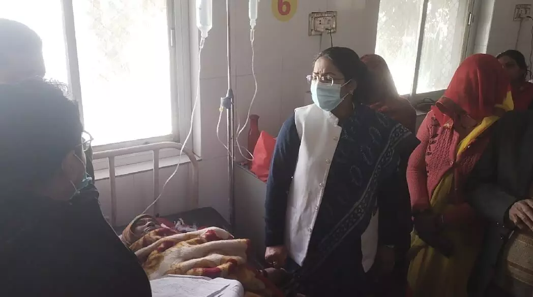 राज्यमंत्री के पास आया फोन और ठनका माथा, सीधे पहुंची जिला अस्पताल