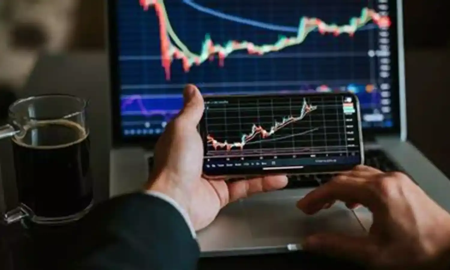 ग्लोबल मार्केट से कमजोरी के संकेत, एशियाई बाजारों में भी गिरावट