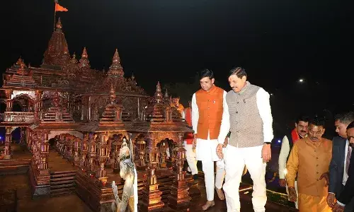 राममय हुआ इंदौर, जय श्री राम के नारों से गूंज उठा सम्पूर्ण शहर