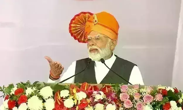 प्रधानमंत्री ने सोलापुर को दी करोड़ो की सौगात, कहा- रामराज्य से मिली सबका साथ, सबका विकास की प्रेरणा प्रधानमंत्री ने सोलापुर को दी करोड़ो की सौगात, कहा- रामराज्य से मिली सबका साथ, सबका विकास की प्रेरणा