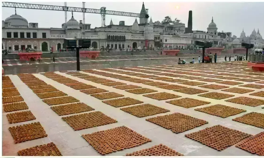 10 लाख दीपों से सजेगी अयोध्या, मकानों, दुकानों, प्रतिष्ठानों व पौराणिक स्थलों पर प्रज्ज्वलित की जाएगी राम ज्योति