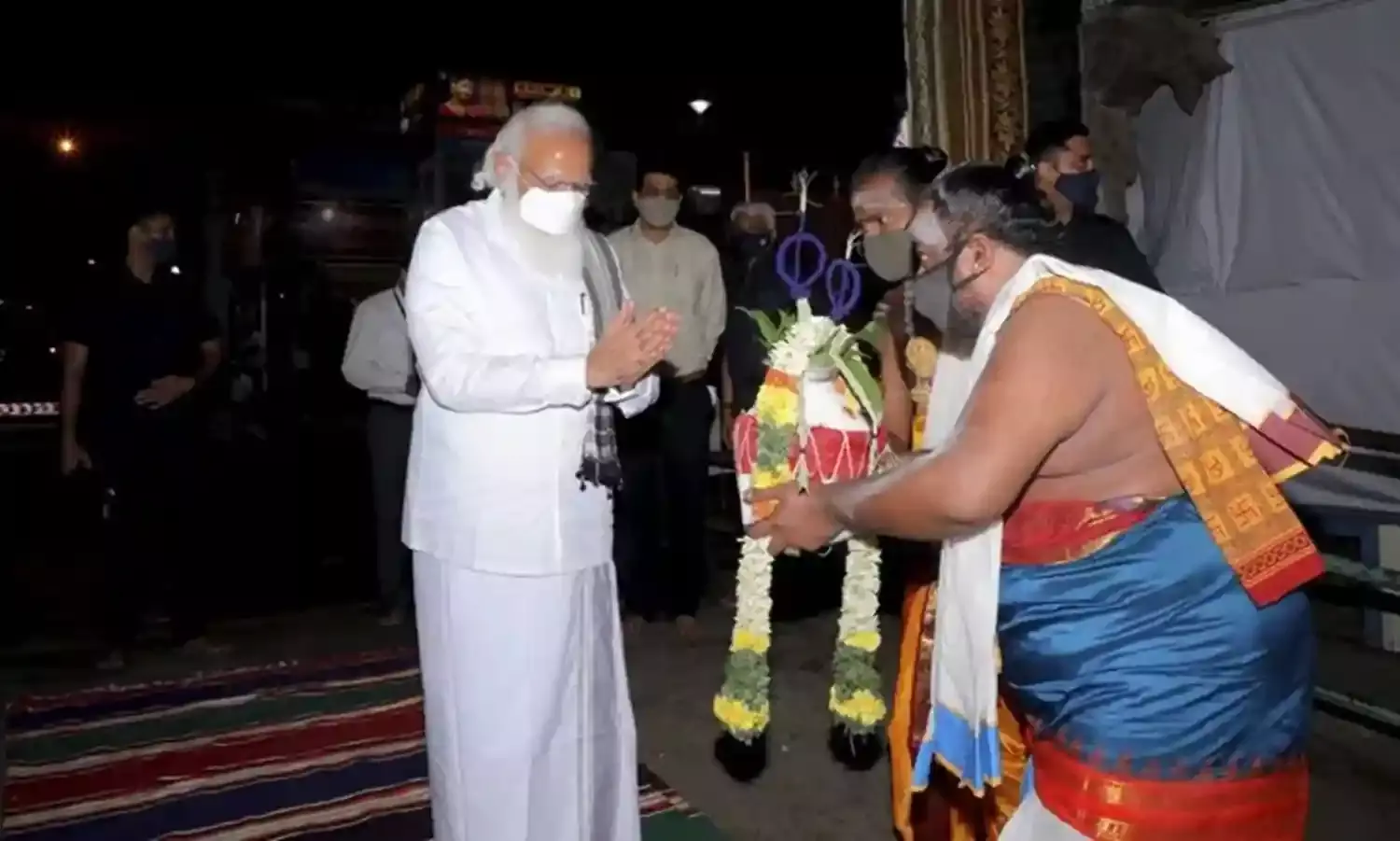 प्रधानमंत्री मोदी आज तमिलनाडु के धनुषकोडी और अरचिल मुनाई में, धनुर्धारी भगवान राम की पूजा करेंगे