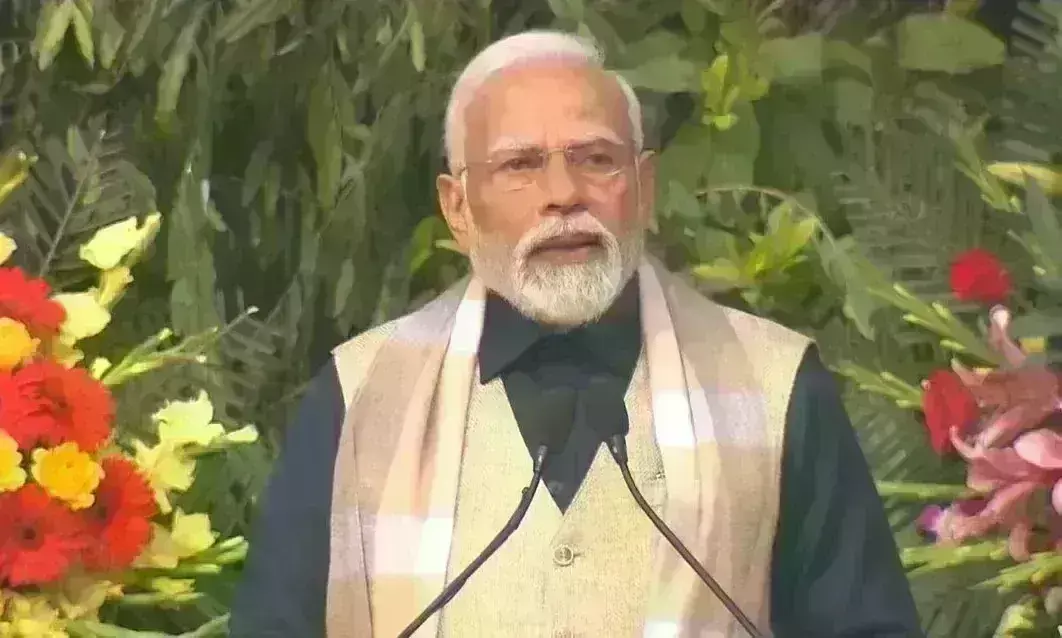 प्रधानमंत्री मोदी ने NCC और NSS वॉलंटियर्स से की मुलाकात, कहा - अमृत पीढ़ी देश को नई ऊंचाइयों पर ले जाएगी