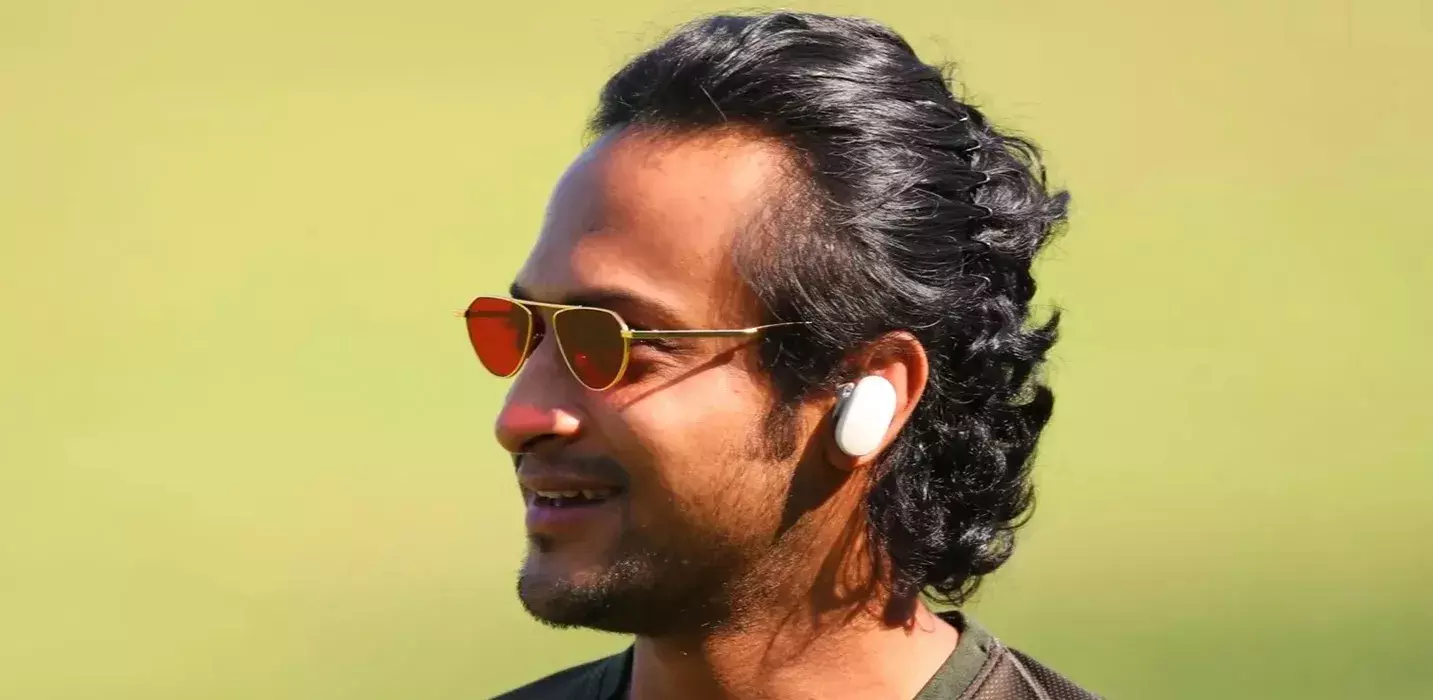 शाकिब अल हसन की बायीं आंख में रेटिना की समस्या, जारी रखेंगे क्रिकेट खेलना