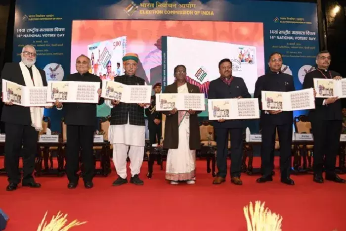 चुनाव आयोग की भूमिका लोकतंत्र की गौरवशाली यात्रा में अहम : राष्ट्रपति