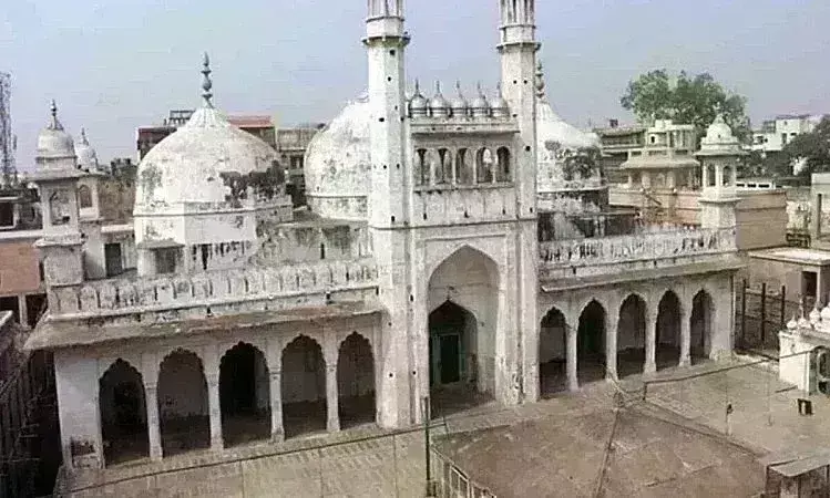 बड़ा फैसला : कोर्ट ने ज्ञानवापी के व्यास तहखाने में दी पूजा की इजाजत, 7 दिन में होगी पुजारी की नियुक्ति