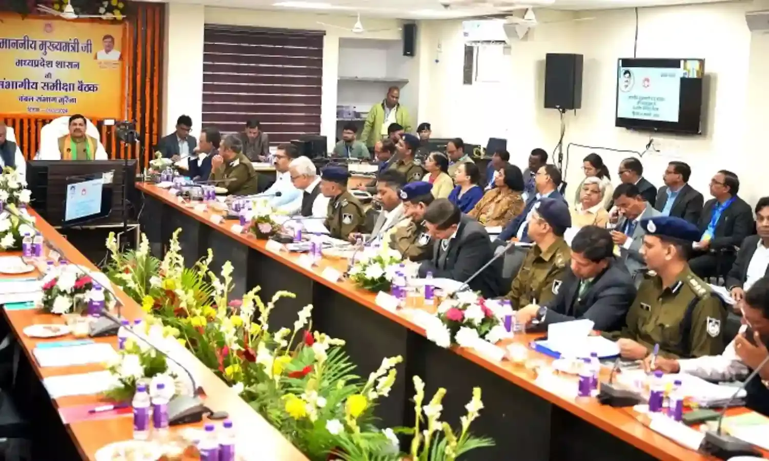 चम्बल क्षेत्र में जरूरतमंदों को रोजगार देना सरकार की सर्वोच्च प्राथमिकता: मुख्यमंत्री चम्बल क्षेत्र में जरूरतमंदों को रोजगार देना सरकार की सर्वोच्च प्राथमिकता: मुख्यमंत्री