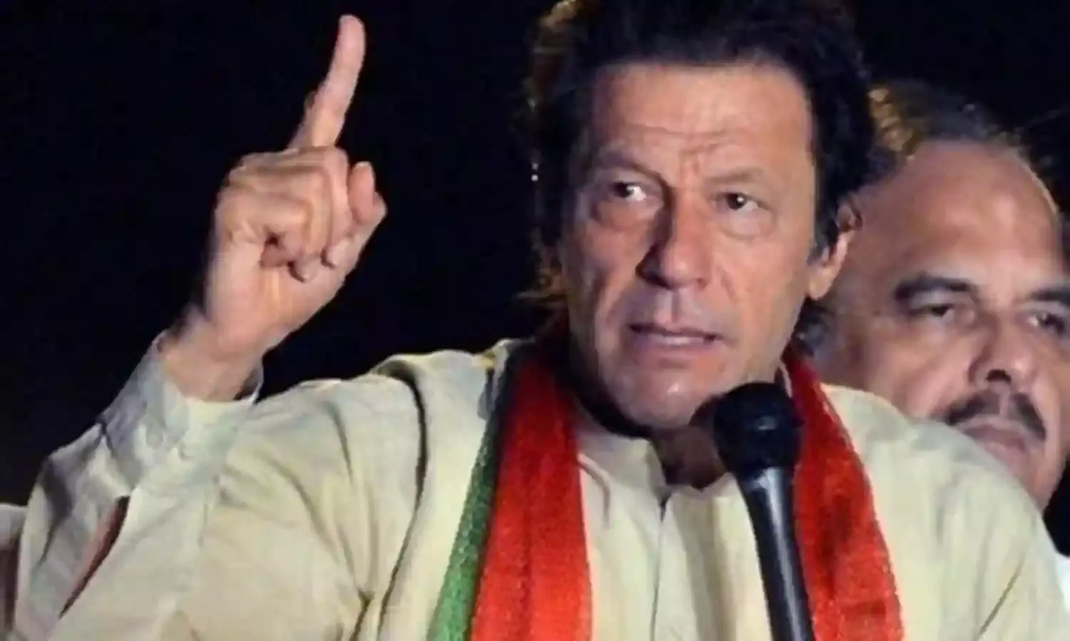 पाकिस्तान में आम चुनाव से पहले इमरान खान की पार्टी ने टाला पार्टी का संगठनात्मक चुनाव