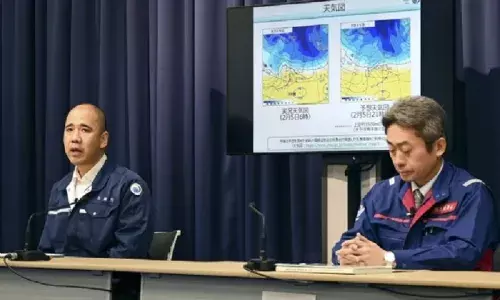 टोक्यो और आसपास के इलाकों में भारी बर्फबारी की चेतावनी, 89 फ्लाइट रद्द