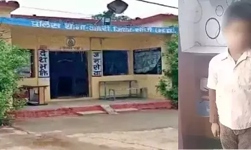 सीधीः कक्षा दूसरी के छात्र से उठवाया मैला, स्कूल शिक्षक के खिलाफ केस दर्ज
