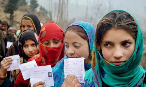 पाकिस्तान में मतदान संपन्न होने के बाद मतणगना शुरू, बन सकती है नवाज की सरकार