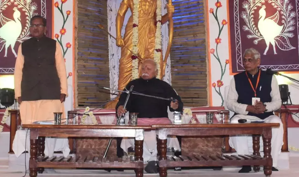 अशोक पांडेय पुनः संघ के मध्यभारत प्रांत के संघचालक निर्वाचित अशोक पांडेय पुनः संघ के मध्यभारत प्रांत के संघचालक निर्वाचित