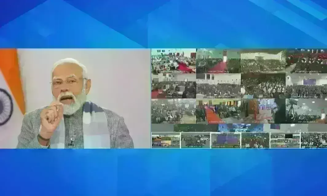 प्रधानमंत्री ने 1 लाख युवाओं को दिए नियुक्ति पत्र, कहा - भाजपा ने पहले की सरकार से ज्यादा नौकरियां दी प्रधानमंत्री ने 1 लाख युवाओं को दिए नियुक्ति पत्र, कहा - भाजपा ने पहले की सरकार से ज्यादा नौकरियां दी