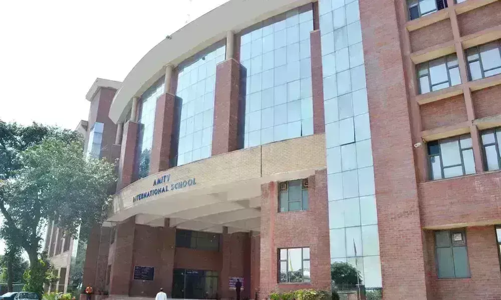 दिल्ली के एमिटी इंटरनेशनल स्कूल को बम से उड़ाने की मिली धमकी, मचा हड़कंप