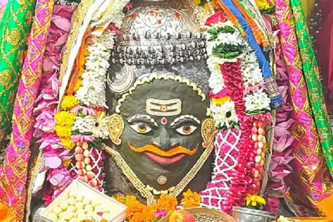 उज्जैनः महाकालेश्वर मंदिर में 29 फरवरी से मनाई जाएगी शिव नवरात्रि उज्जैनः महाकालेश्वर मंदिर में 29 फरवरी से मनाई जाएगी शिव नवरात्रि