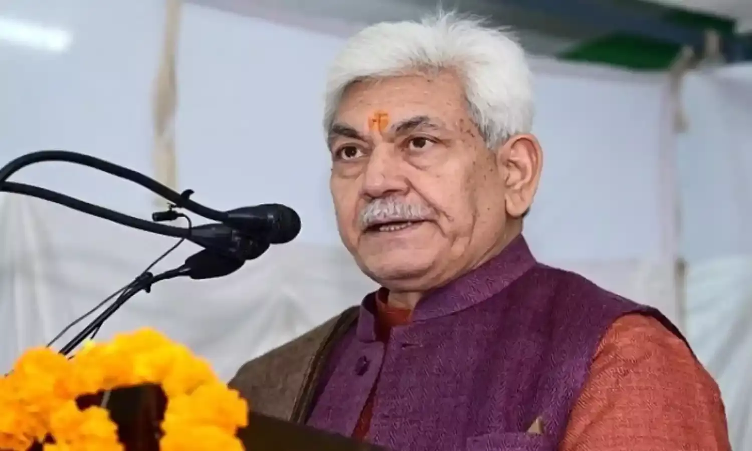 जो लोग जम्मू-कश्मीर को बुरा भला कहते है उनका ना ही समर्थन करें, ना ही ध्‍यान दें: मनोज सिन्हा