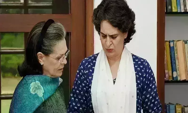 सोनिया गांधी लोकसभा छोड़ राज्यसभा की राह पर, क्या रायबरेली से अब प्रियंका वाड्रा लड़ेंगी चुनाव ?