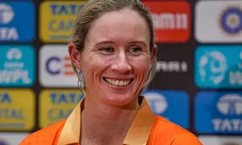 WPL : गुजरात जायंट्स की कप्तान बनीं बेथ मूनी, स्नेह राणा होंगी उपकप्तान WPL : गुजरात जायंट्स की कप्तान बनीं बेथ मूनी, स्नेह राणा होंगी उपकप्तान
