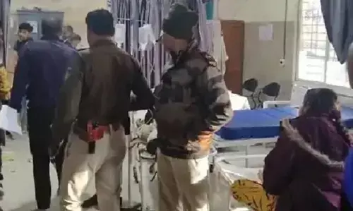 शाजापुर में तेज रफ्तार कार पलटने से दो लोगों की मौत, चार घायल