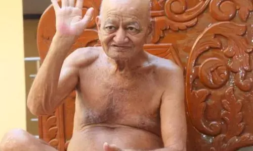 दिगंबर मुनि परंपरा के आचार्य विद्यासागर महाराज ने शरीर त्यागा