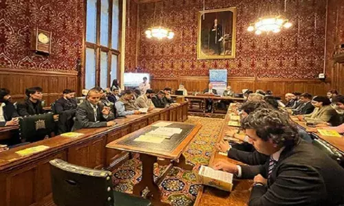ब्रिटेन की संसद में जम्मू-कश्मीर संकल्प दिवस मनाया