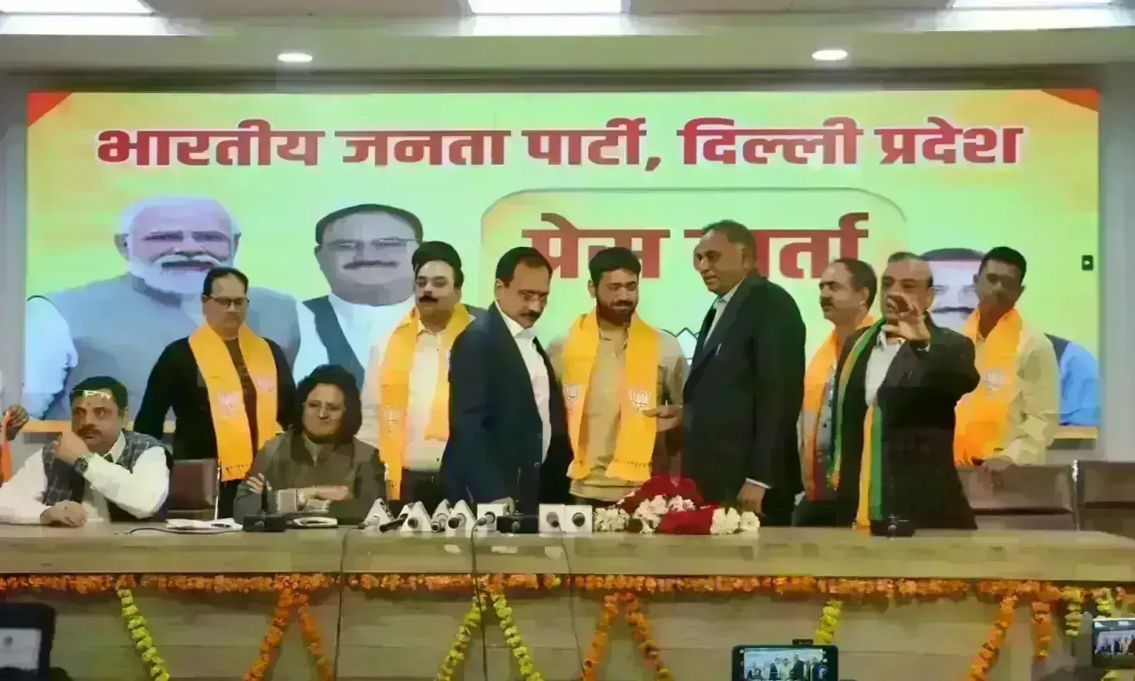 लोकसभा चुनाव से दिल्ली में आप को झटका, कई नेता भाजपा में शामिल लोकसभा चुनाव से दिल्ली में आप को झटका, कई नेता भाजपा में शामिल