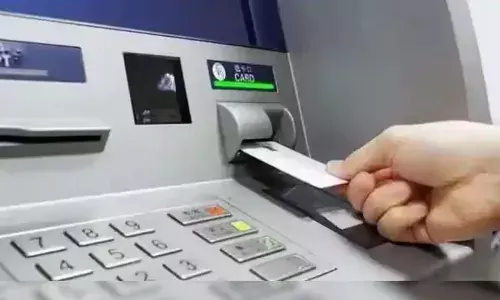 मोतिहारी पुलिस ने अंतरजिला एटीएम फ्रॉड गिरोह के एक सदस्य को गिरफ्तार किया