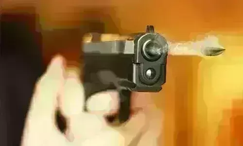 दिल्ली के वेलकम इलाके में बदमाशों ने चलाई ताबड़तोड़ गोलियां, एक शख्स की मौत एक घायल