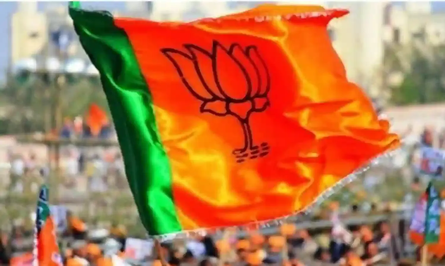 ग्वालियर में लोकसभा के तीन संभावित नामों की पर्ची लिफाफे में कैद