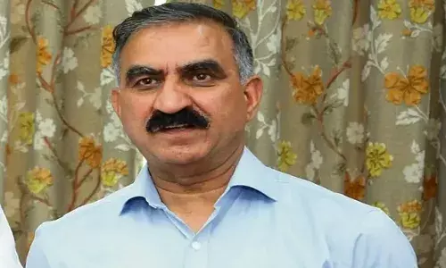 कांग्रेस के केंद्रीय पर्यवेक्षक हाई कमान को देंगे रिपोर्ट, सीएम ने विधायकों से नाश्ते पर जानी राय