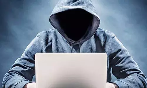 उपायुक्त की चेतावनी के बाद भी एक लाख की ठगी के शिकार हुए हाई स्कूल के शिक्षक