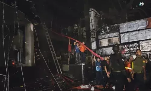 बांग्लादेश की राजधानी ढाका में आग लगने से 44 लोगों की मौत