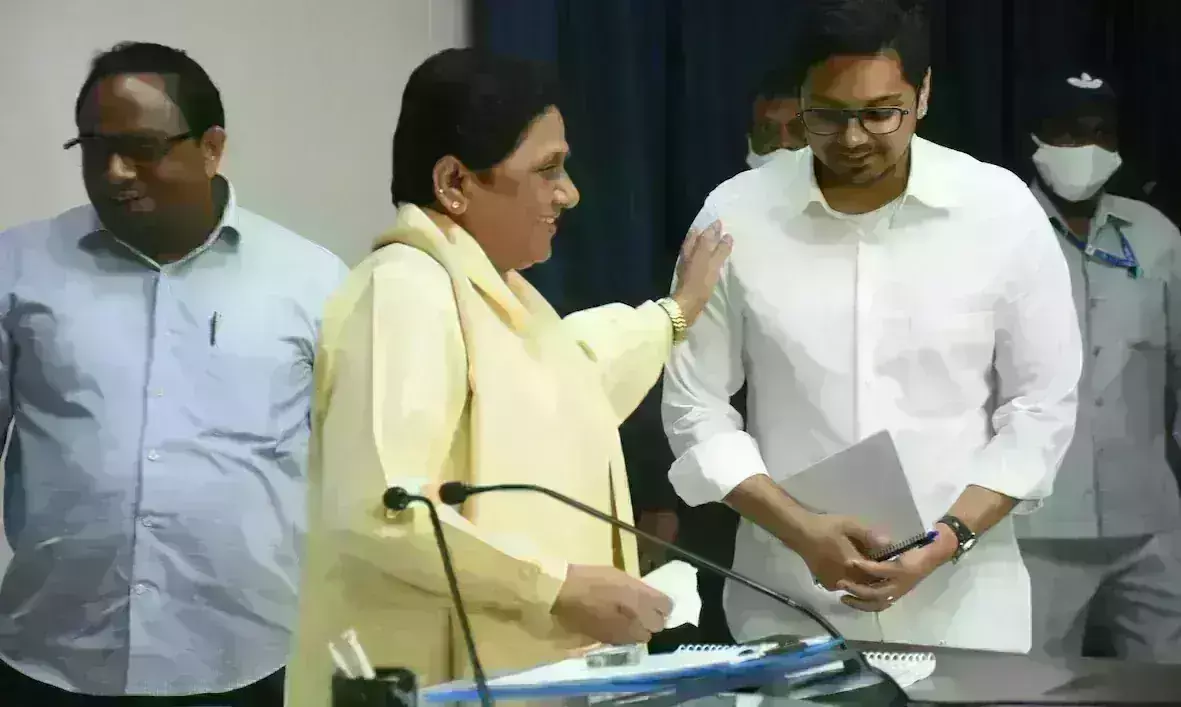 मायावती के भतीजे आकाश आनंद को मिली Y + सुरक्षा,  राजनीतिक गलियारों में चर्चा तेज