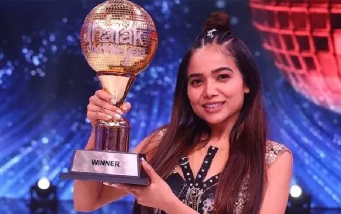 वाइल्ड कार्ड प्रतियोगी मनीषा रानी ने जीता झलक दिखला जा शो