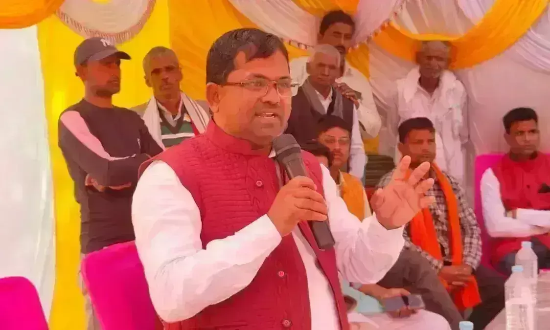 भाजपा नेता उपेंद्र रावत ने लौटाया लोकसभा का टिकट, कहा - निर्दोष साबित होने तक नहीं लडूंगा चुनाव