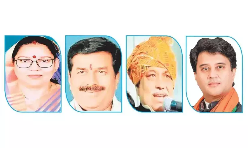 क्या कांग्रेस चुनाव मैदान में भाजपा को मात देने के लिए खोज पाएगी तुरुप के इक्के? क्या कांग्रेस चुनाव मैदान में भाजपा को मात देने के लिए खोज पाएगी तुरुप के इक्के?