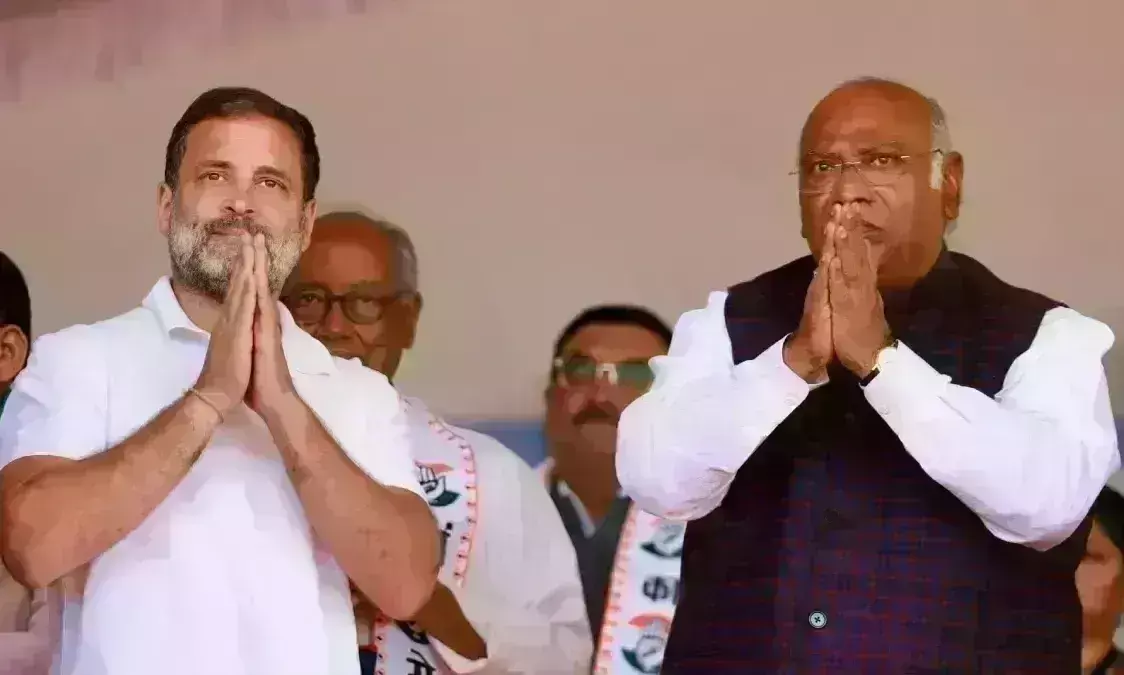 चुनाव से पहले कांग्रेस का नारी न्याय के तहत पांच गारंटी का ऐलान, गरीब महिलाओं को मिलेंगे 1 लाख रूपए